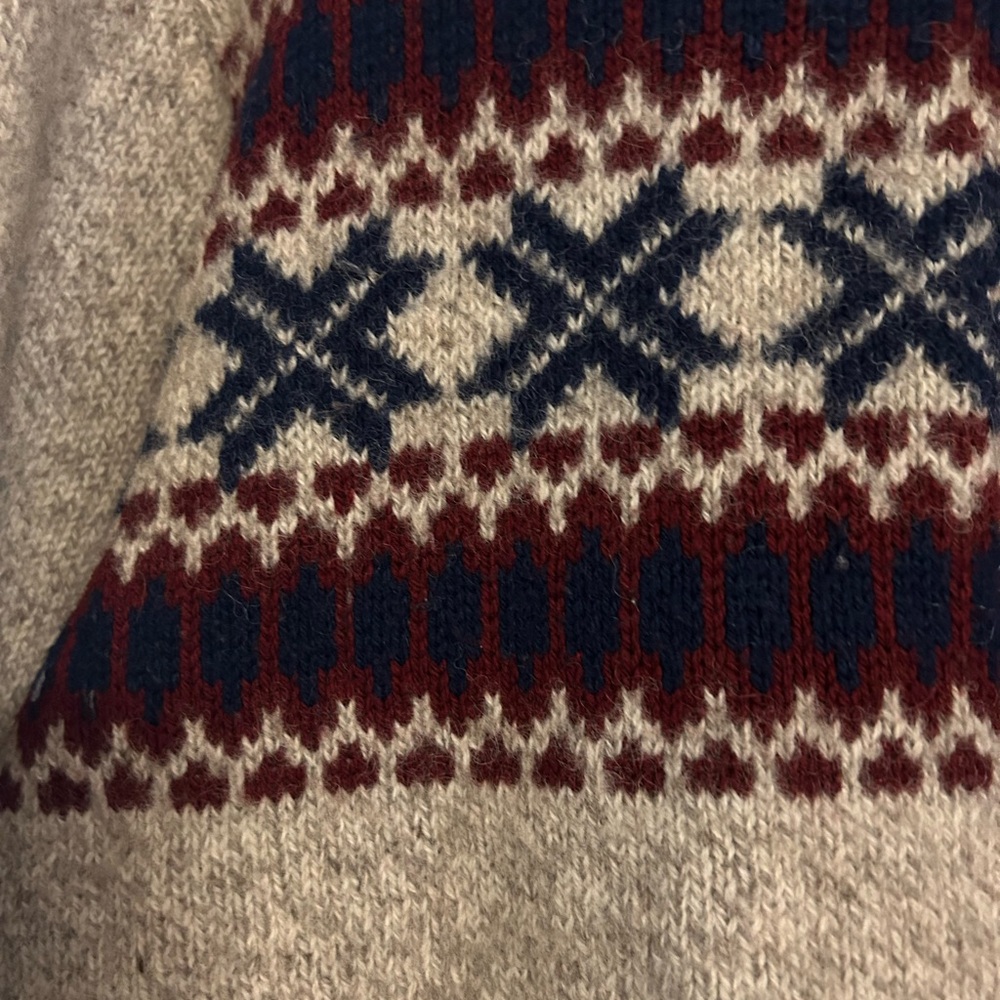 Men's Gray Patterned Sweater - image 3